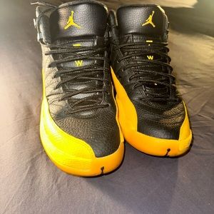 Air Jordan 12 University Gold